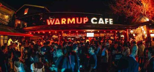 Warm Up Cafe